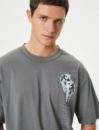 Tricou imprimat pe spate
