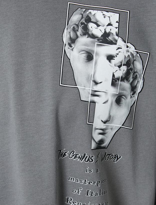   Tricou imprimat pe spate