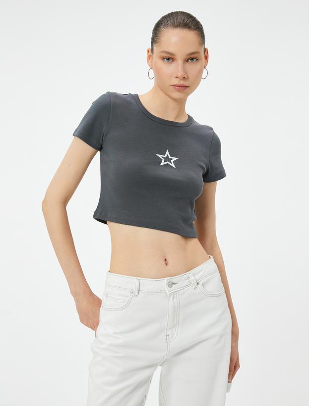   Tricou crop basic cu mânecă scurtă și decolteu rotund