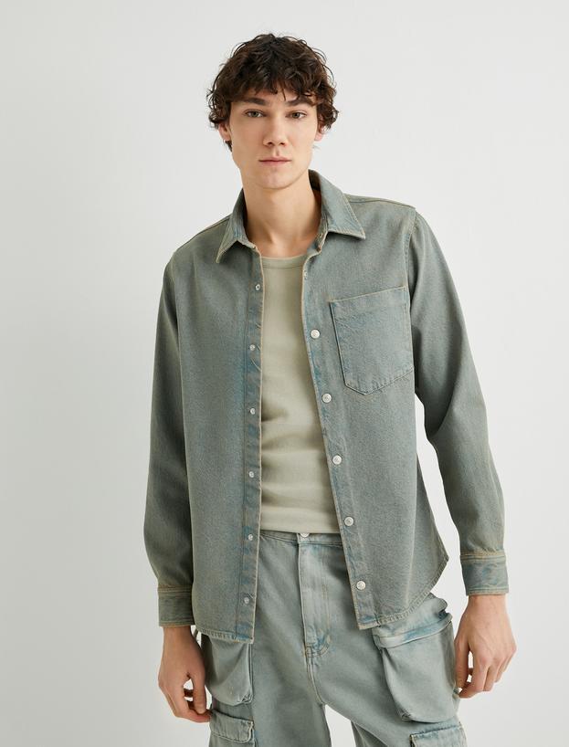   Jachetă tip cămașă din denim, oversize, cu capse și detaliu buzunar